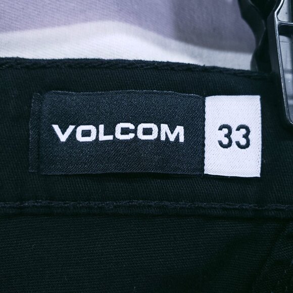 Volcom Black Y2K Punk Rock Skater Boy Chino Shorts Size 33 with Pockets - Picture 13 of 14